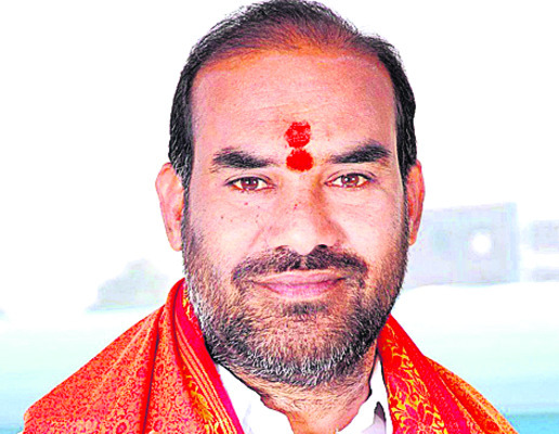 గాలిలో దీపం.. గల్ఫ్లో జీవనం1