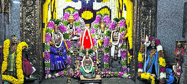 నయన మనోహరం హసికరగ ఊరేగింపు 3