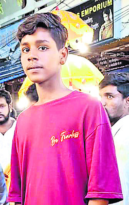 ట్రాక్టర్ డ్రైవర్ అజాగ్రత్తతో బాలుడి బలి..
1