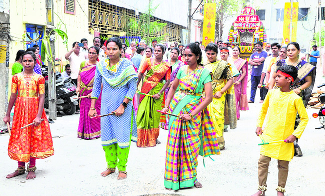 నేత్రపర్వం.. రథోత్సవం1