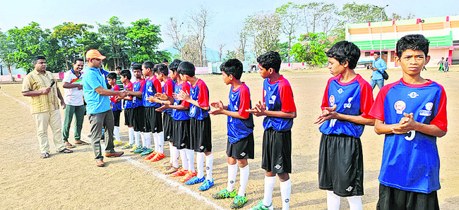 ఫుట్‌బాల్‌ చాంపియన్‌గా జీబా టైగర్స్‌ 3