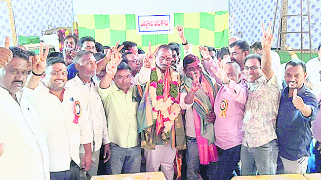 వైభవంగా నృసింహుని రథోత్సవం 1
