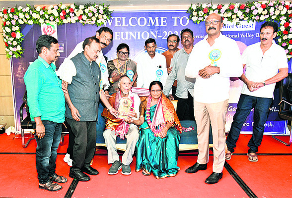 పగిలిన గుండెలు8