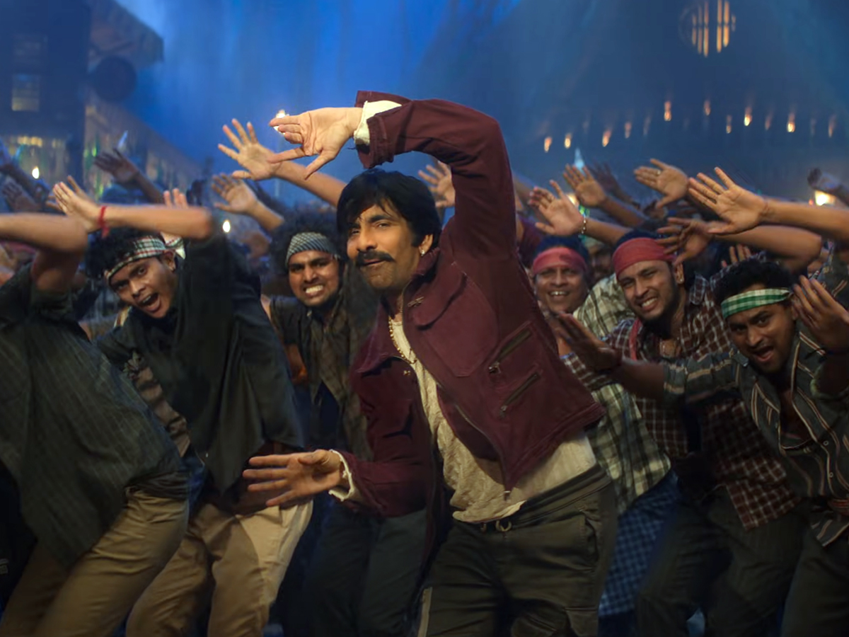 Mass Maharaja Ravi Teja's first song 'Tu Mera Lover' from the film 'Mass Jatara' released2