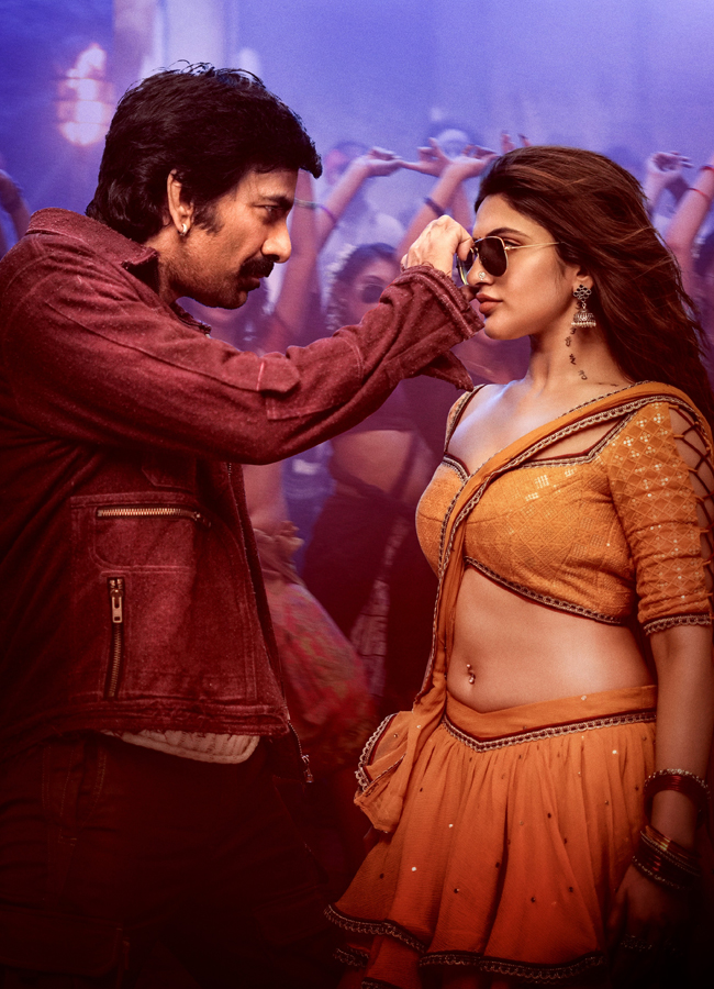 Mass Maharaja Ravi Teja's first song 'Tu Mera Lover' from the film 'Mass Jatara' released15