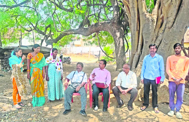బార్ అసోసియేషన్ ప్రమాణ స్వీకారం
1