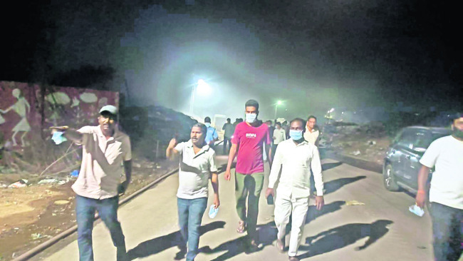 సీఎం సమీక్షలో పాల్గొన్న కలెక్టర్ 1