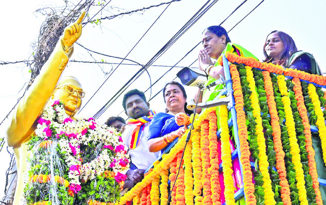 ప్రజాస్వామ్య స్ఫూర్తిని చాటిన అంబేడ్కర్1