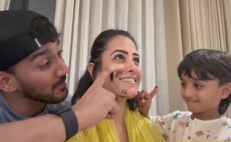 Anita Hassanandani 44th Birthday Celebrations Photos14