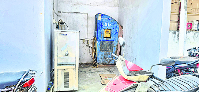 అన్నీ బొంకులే..!1