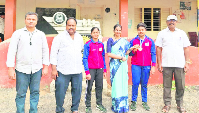 ఏలూరు ఇందిరమ్మకాలనీ వద్ద అస్థిపంజరం 1
