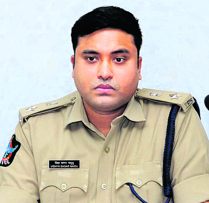అసాంఘిక శక్తుల పట్ల అప్రమత్తంగా ఉండాలి 1