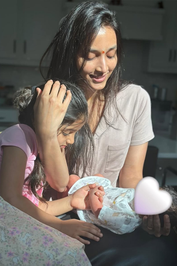 Actress Srinidhi Shetty picks up and plays with her baby Photos Viral9