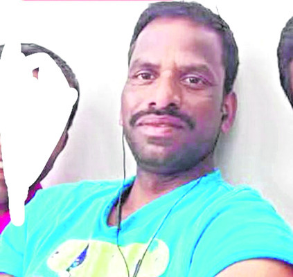 చెట్టు పైనుంచి పడి యువకుడి మృతి1