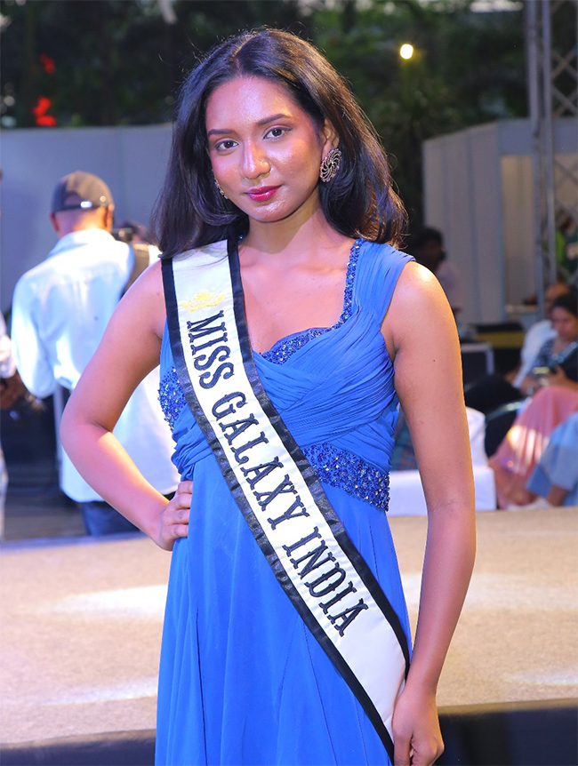Miss and Mrs Strong and Beautiful is the grand finale Pics17