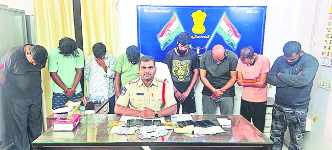 ఇసుక రవాణాపై చర్యలు 1
