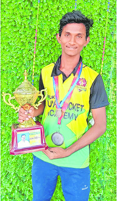 ● 31రోజులకు చేరిన పారిశుద్ధ్య కార్మికుల నిరసన దీక్షలు ●3