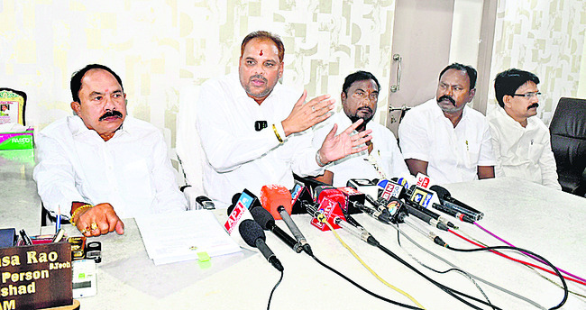 స్థానిక సంస్థలపై.. 1