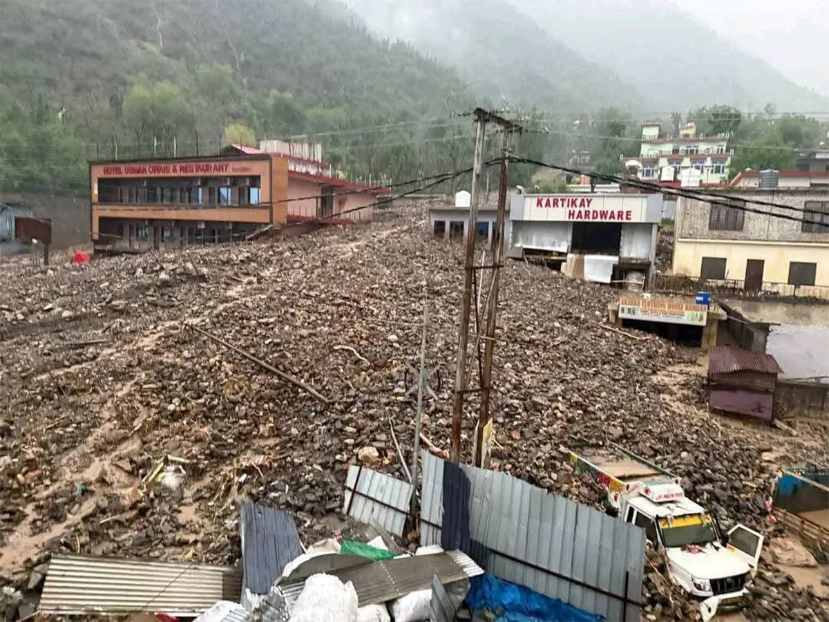 Heavy rain triggered flash floods in Ramban Photos12