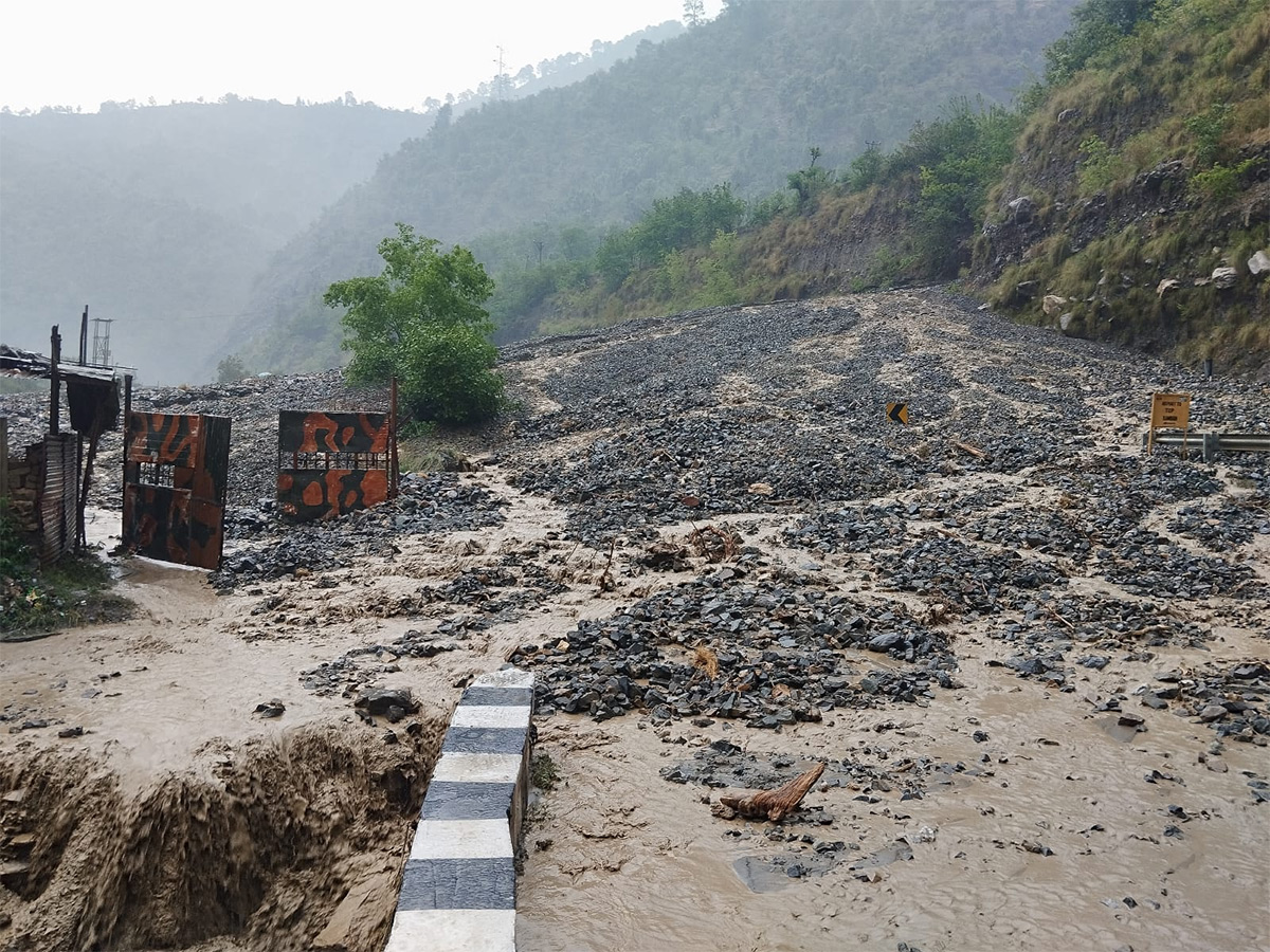 Heavy rain triggered flash floods in Ramban Photos18