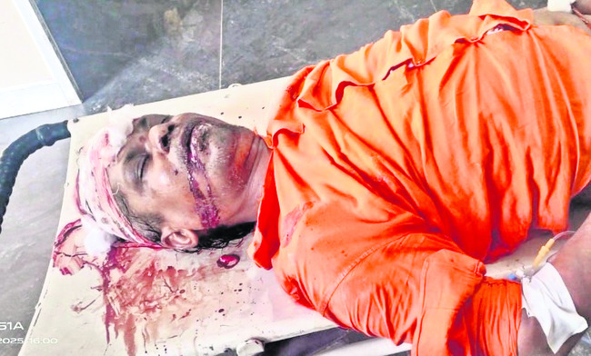 చిన్నారులను బలిగొన్న లారీ1