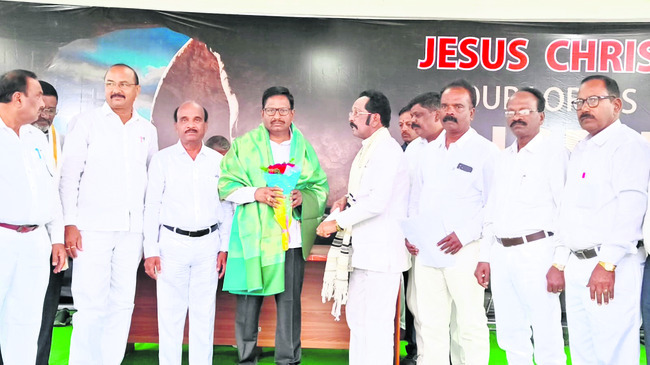 భక్తిశ్రద్ధలతో ఈస్టర్ వేడుకలు 1