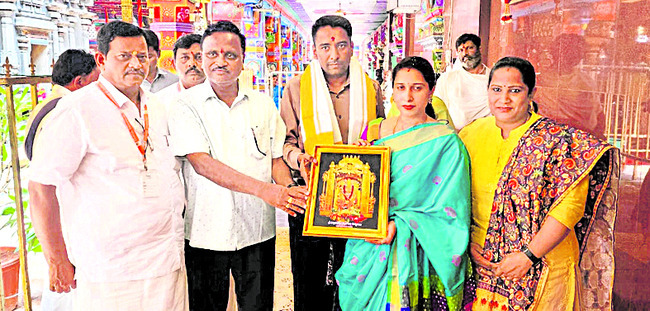దుర్గమ్మ సేవలో ఎన్టీఆర్ జిల్లా 2