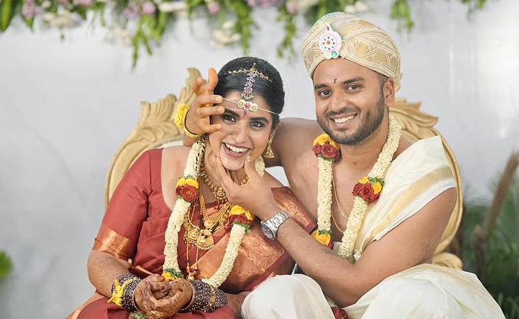 Actress Archana Kottige Marries BR Sharath In Bengaluru Photos4