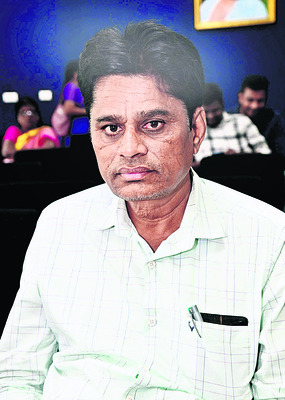 లక్షణంగా ఇందిరమ్మ ఇళ్లు2