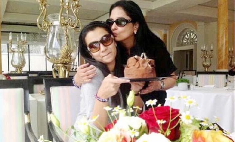 Have you seen Trisha mother? She Pretty than her! Photos12