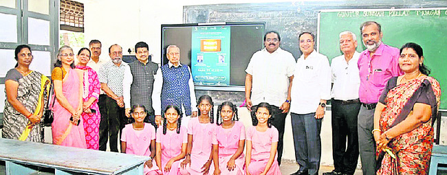 స్పా సెంటర్ మేనేజర్ అరెస్టు
1