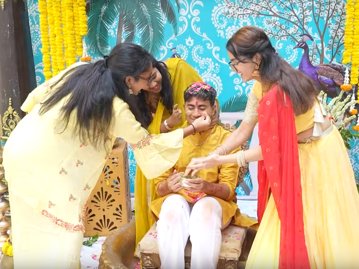 TV Actors Manjula Nirupam Son Dhoti Haldi Ceremony Photos4