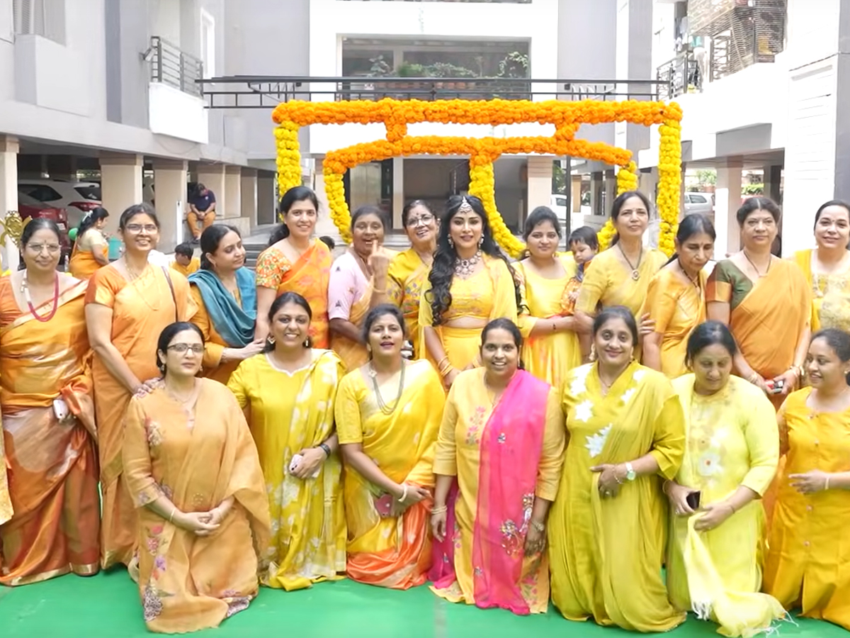 TV Actors Manjula Nirupam Son Dhoti Haldi Ceremony Photos8