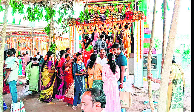 అంబరాన్నంటిన సంబరాలు3