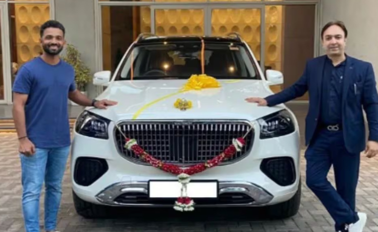 Have Youe Seen IPL 2025 Captains Expensive Cars and Photos?6