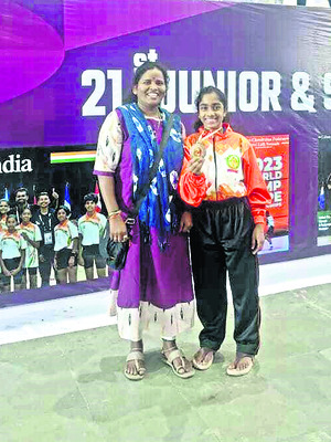 రోప్ స్కిప్పింగ్లో అపురూపం1