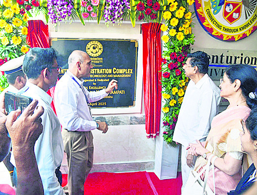 నాయకత్వ లక్షణాలు అలవర్చుకోవాలి3