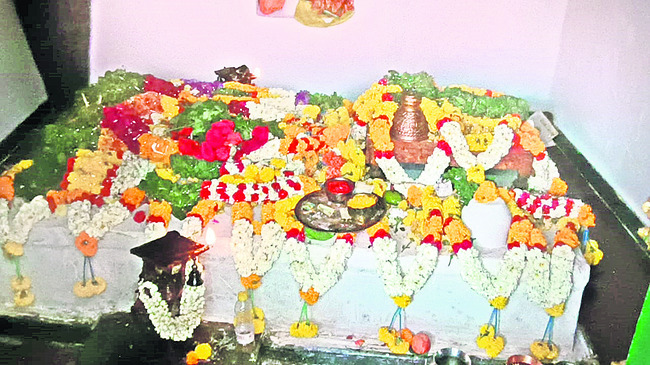 సమాజంలోని అసమానతలను, బాల్య వివాహాలను రూపు మాపేందుకు సీ్1