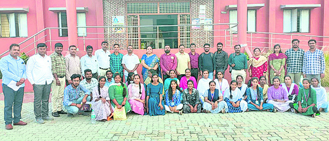 వైద్యసేవలపై నిర్లక్ష్యం వహిస్తే చర్యలు
1