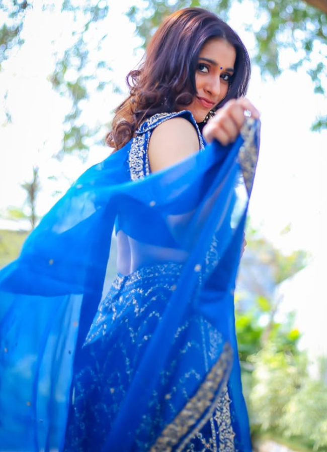 Rashmi Gautam Flawless Beauty Photos2