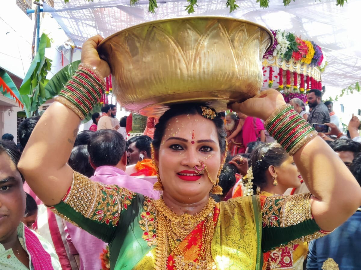 Transgenders Celebrating Sri Rama Navami At Vemulawada Photos10