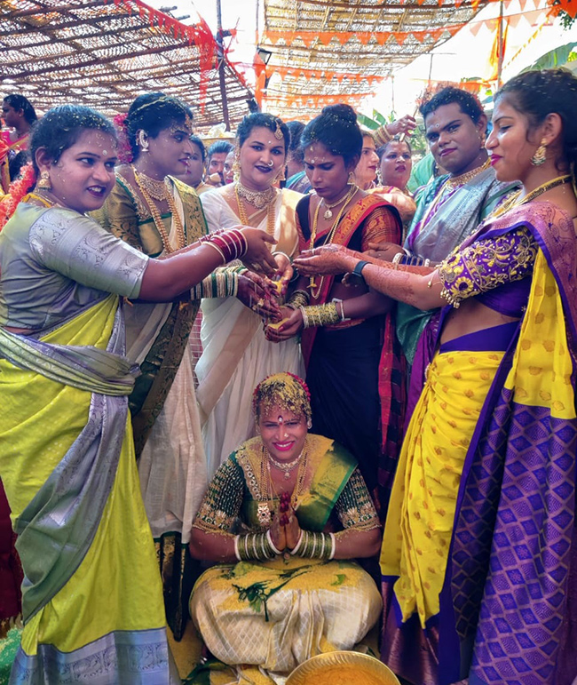 Transgenders Celebrating Sri Rama Navami At Vemulawada Photos8