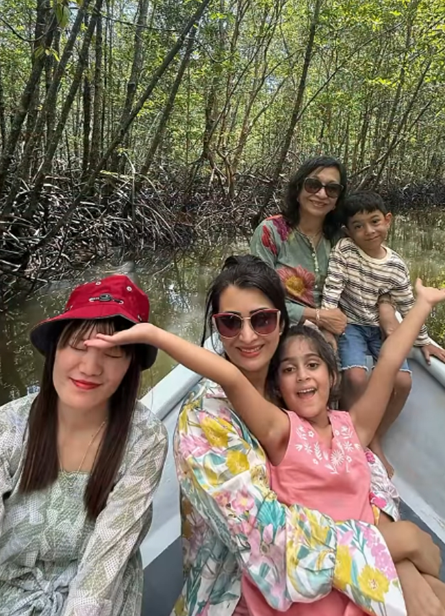 Hero Yash wife summer tour with family14