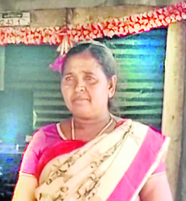 బస్సు ఢీకొని మహిళ మృతి 1