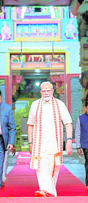 రామనాథ స్వామి ఆలయంలో పూజలు 1