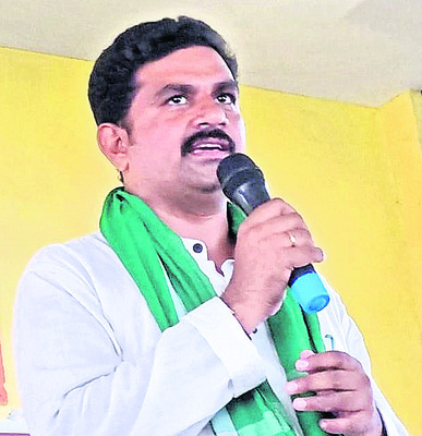 ఆక్వాను ఆదుకోండి! 1