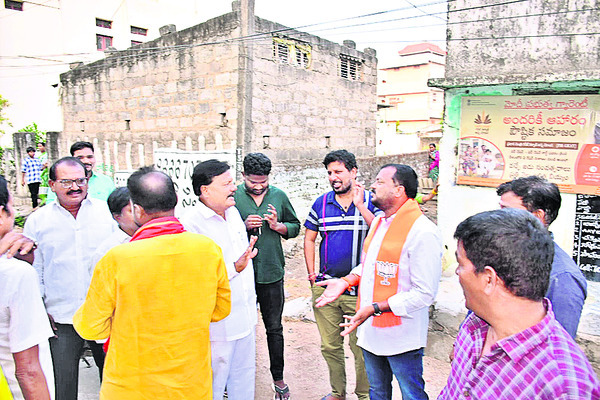 కాంగ్రెస్ వర్సెస్ బీజేపీ1