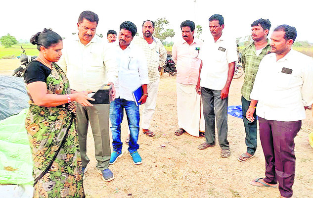 రిటైర్మెంట్ ఫలితం అందక మనోవేదన
1