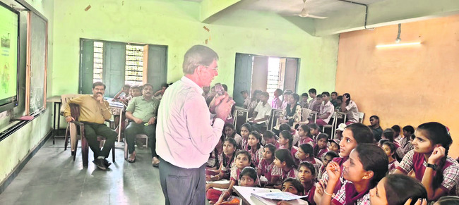 రాజ్యాంగ పరిరక్షణ పాదయాత్ర
1