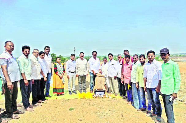అల్మాజీపూర్లో బోనాల పండుగ
3